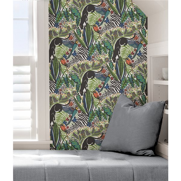 Pip & Lo Poise 30.75-sq. ft. Multicolour Vinyl de vignes Peel and Stick Wallpaper