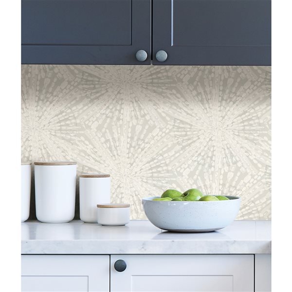 Lili WhittWhitt Sunburst 30.75-sq. ft. Silver Vinyl Geometric Peel and Stick Wallpaper