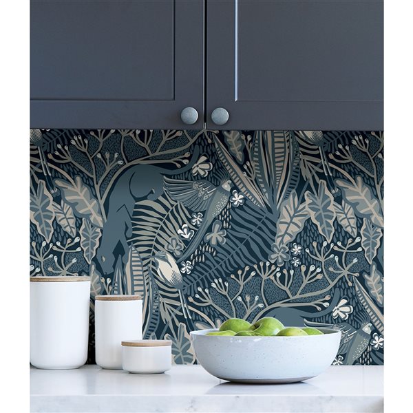 Pip & Lo Poise 30.75-sq. ft. Blue Vinyl de vignes Peel and Stick Wallpaper