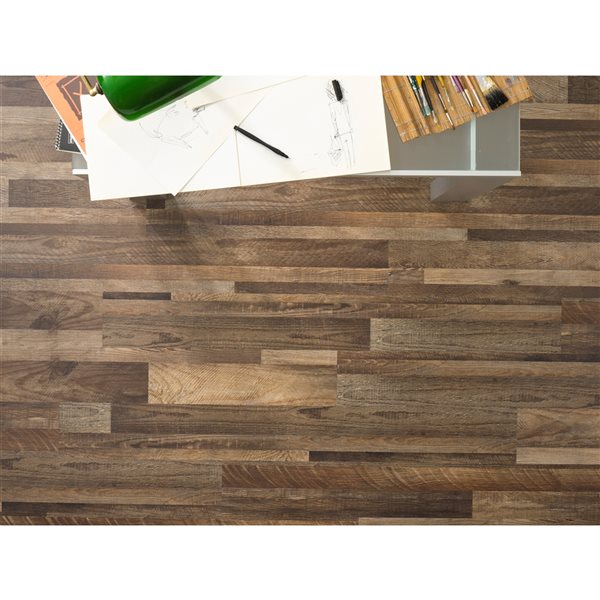 Nouveaux Wild West 10-piece Vinyl Plank Locking Flooring