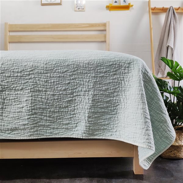 Gouchee Home Carson Mint Queen Quilt Set - 3-Piece