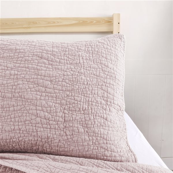 Gouchee Home Carson Pink Twin Quilt Set - 2-Piece