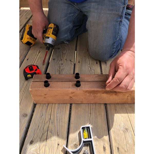 Fence & Deck Rite 3/4-in O.D. Baluster Connectors for Metal Balusters, for Stairs and Decks, Durable and Versatile (5000-Pack)