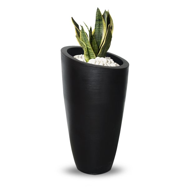 Mayne Modesto 22-in x 42-in Black Plastic Planter