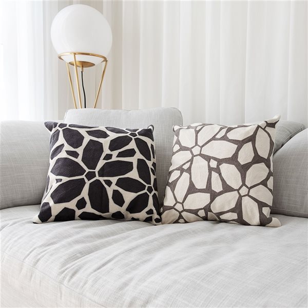 Gouchee Home Clark 18-in x 18-in Square Grey Decorative Pillow