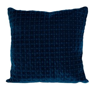 Gouchee Home Layla 18-in x 18-in Square Teal Decorative Pillow