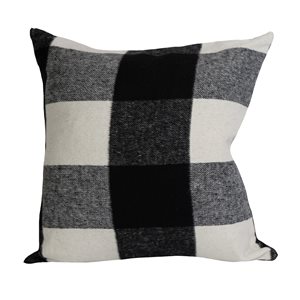 Coussin décoratif carré de 18 po x 18 po Scotland par Gouchee Home, blanc et noir