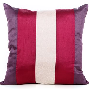 Gouchee Home Metro 18-in x 18-in Square Plum Throw Pillow