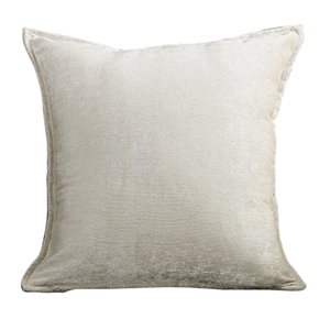 Gouchee Home Mejest 18-in x 18-in Square Ivory Throw Pillow