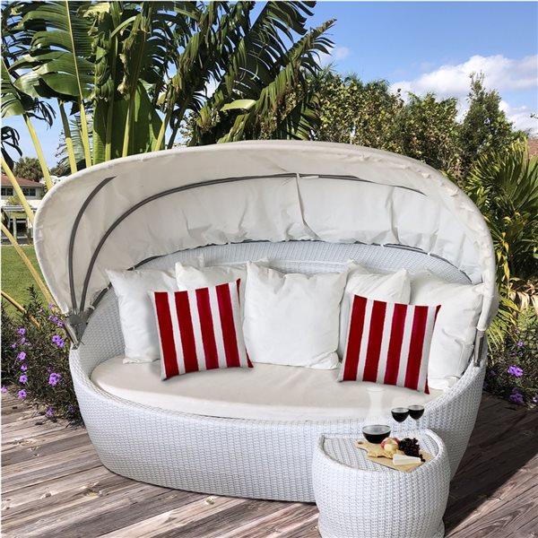 Joita Home Cabana Medium 20-in x 20-in Raspberry Indoor/Outdoor Pillow with Sewn Closure