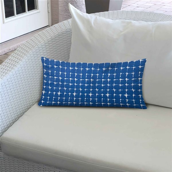 Joita Home Flashitte 17-in x 17-in Indoor/Outdoor Soft Royal Pillow, Sewn Closed