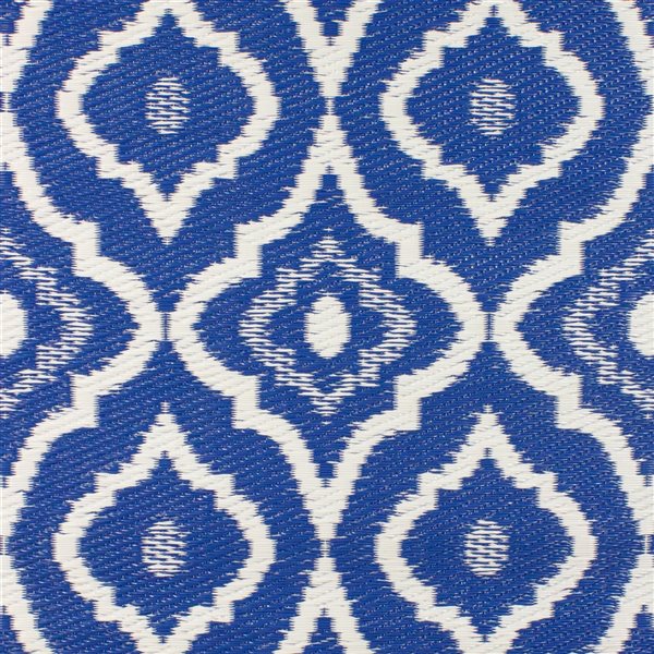 Northlight 4-ft x 6-ft Blue and White Rectangular Indoor/OutdoorGeometric Pattern Area Rug