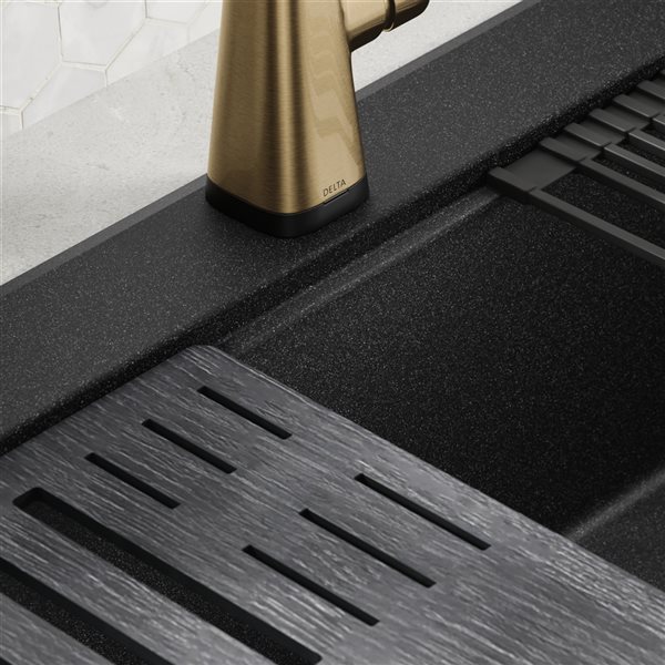 Delta Everest 33-in Granite Top Mount Kitchen Sink in Black