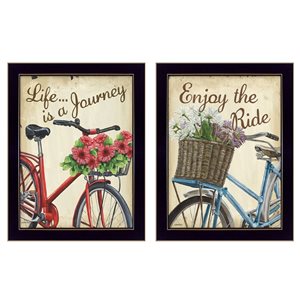 Trendy Decor 4 U 28-in x 18-in Vintage Bicycles Vignette Printed Wall Art with Black Frame - 2-Piece