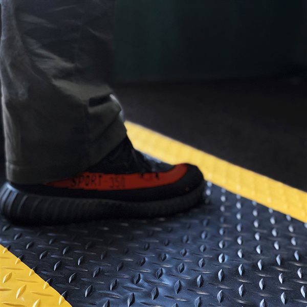 Turin Anti-static Comfort Mats 3-ft x 5-ft Black Rectangular Indoor Anti-fatigue Mat