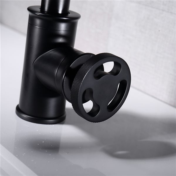Clihome 1-handle Matte Black Single Hole Bathroom Sink Faucet