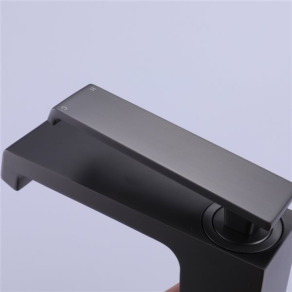 Clihome Gray 1-handle Single Hole Bathroom Sink Faucet