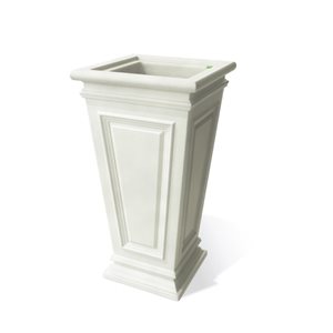 Jardinière auto-irrigante Covington par Algreen de 14 po l. x 27 po h. en plastique blanc