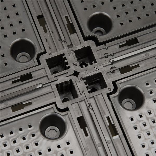 Outsunny 31.5-in W x 31.5-in L x 17.25-in H Brown Plastic Raised Garden Bed