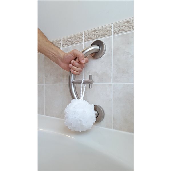 Barre d'appui murale Plus Series de Healthcraft Products de 7.75 po avec crochet, chrome poli, conforme aux normes ADA