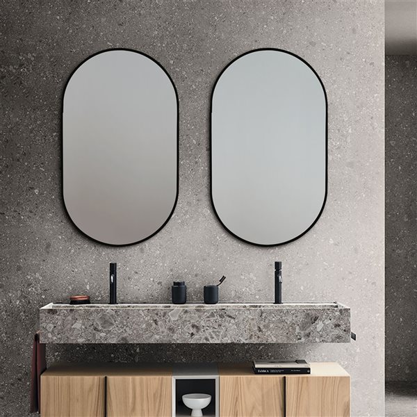 Décor Wonderland Khristy 23.6-in Oval Black Framed Bathroom Mirror