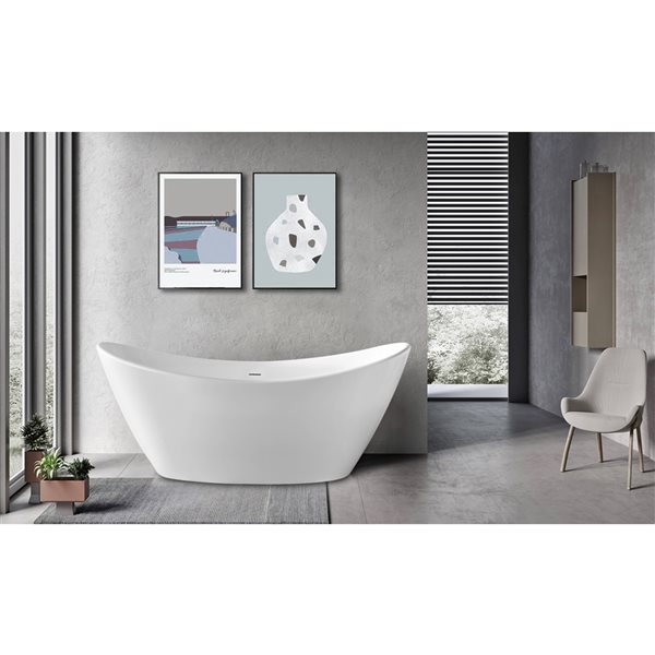 A&E Bath & Shower Jodie 30-in x 59-in White High-gloss Acrylic Oval Centre Drain Freestanding Bathtub