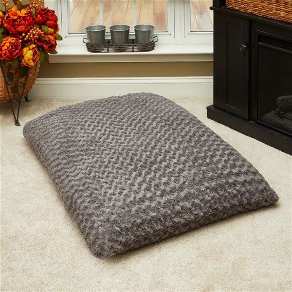 AJD Home Grey 27-in x 36-in Rectangular Soft Furry Pet Bed