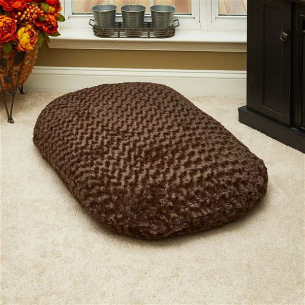AJD Home Chocolate 32-in x 44-in Oval Soft Furry Pet Bed