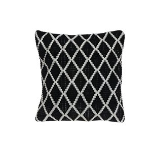 IH Casa Decor 18-in x 18-in Black Square Indoor Decorative Pillows - Set of 2