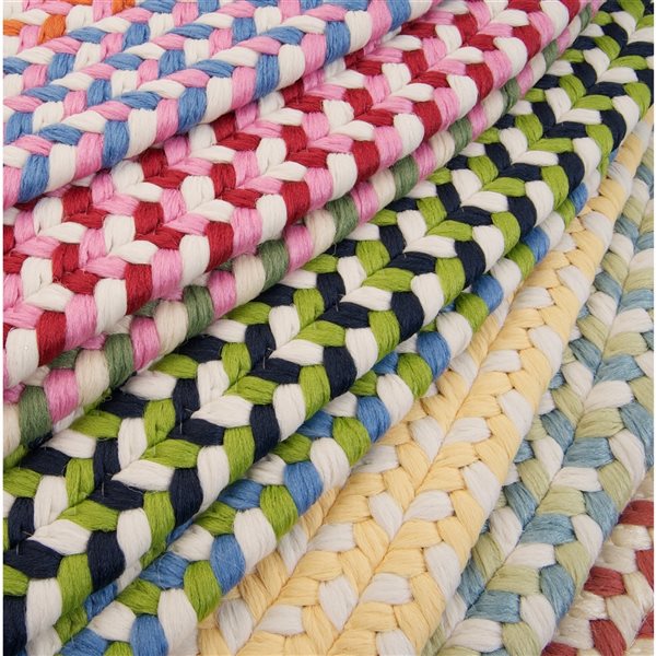 Colonial Mills Carousel Sky High 2-ft x 3-ft Indoor/Outdoor Oval Area rug