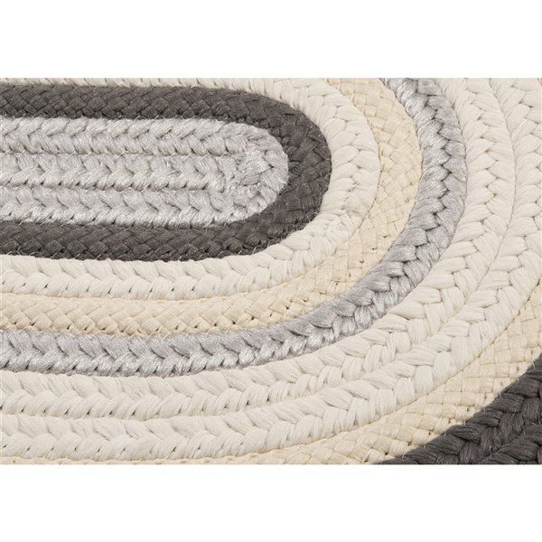 Colonial Mills Brooklyn Slate 5-ft x 7-ft Indoor/Outdoor Oval Area rug