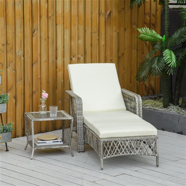 Chaise longue et table d'appoint Outsunny en osier et métal gris avec siège coussiné blanc crémeux, ensemble de 2