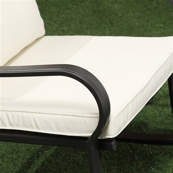 Fauteuils berçants et table d'appoint Outsunny en métal noir avec siège coussiné blanc, ensemble de 3