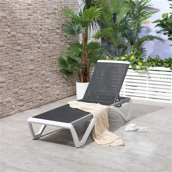 Outsunny White Metal Chaise Lounge Chair with Black Mesh Seat 84B595BK RONA