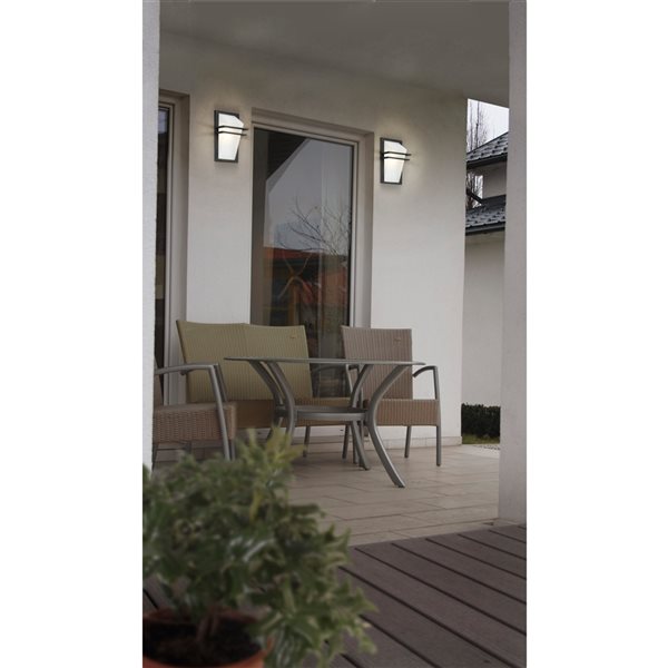 Eglo Park 13.75-in H Anthracite Hardwired Outdoor Wall Light