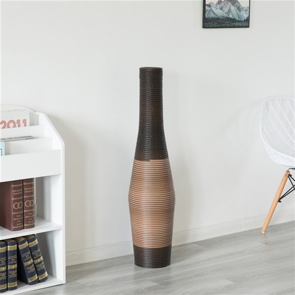 Vase Uniquewise en PVC brun de 41 po x 10 po