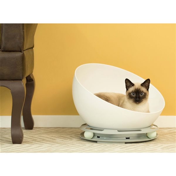 PawsMark Velvet Cat Bed with Ball Tray