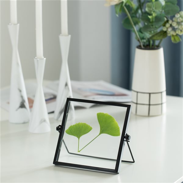 Fabulaxe Black Metal Picture Frame (4-in x 4-in)