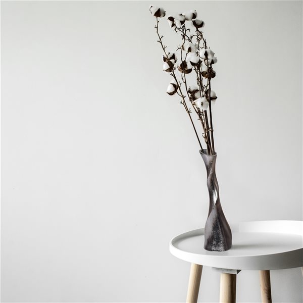 Vase irrégulier Uniquewise en aluminium noir de 13,25 po x 4 po