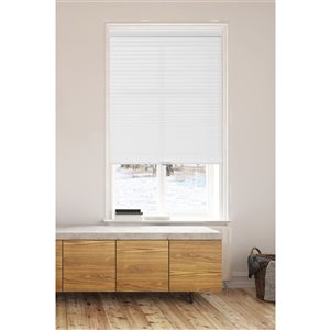 Lumi Home Furnishings 58-in x 72-in White Light Filtering Cordless Indoor Honeycomb POSH Cellular Shade