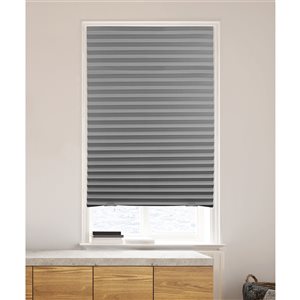 Lumi Home Furnishings 36-in x 72-in Grey Room Darkening Cordless Indoor Temporary Pleated Shades - 6-Pack