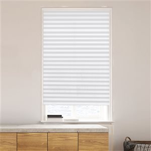 Lumi Home Furnishings 48-in x 72-in White Light Filtering Cordless Indoor Temporary Pleated Shades - 6-Pack