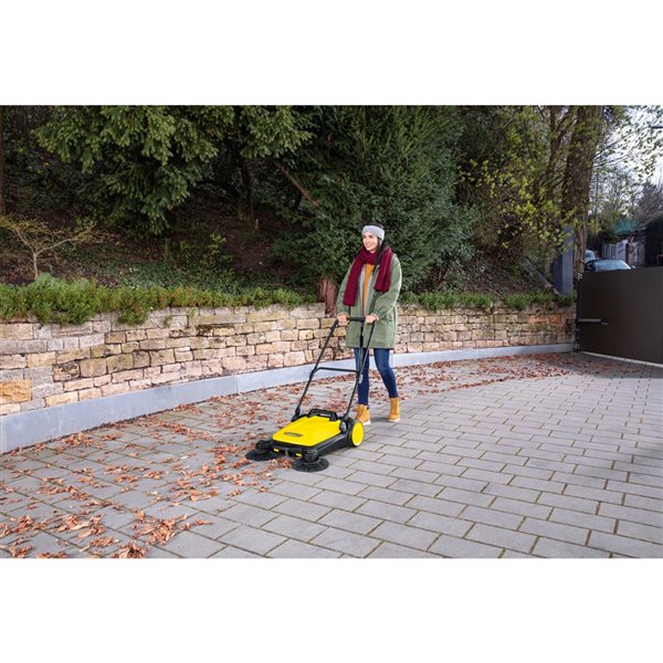 Kärcher S 4 – Balayeuse Mécanique, Capacité 20 Litres, Fabriqué En France, Couleur Noir Et Jaune