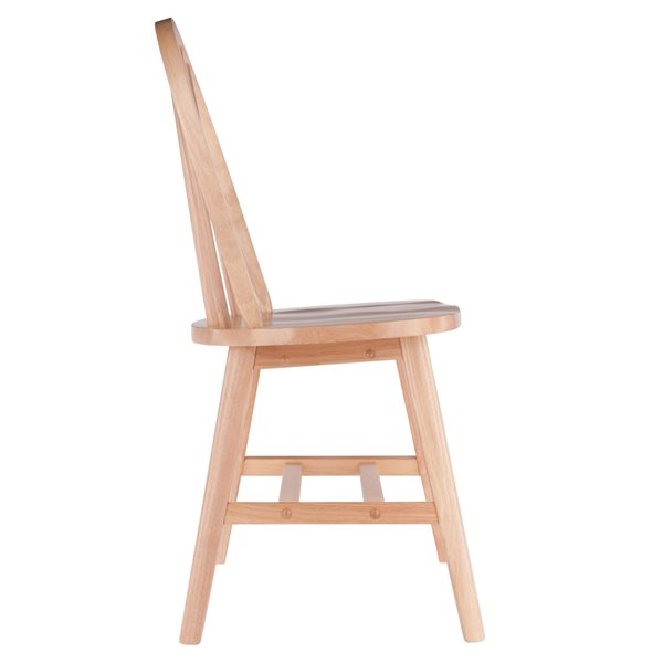 Ensemble de 2 chaises Windsor transitionel par Winsome Wood, bois naturel