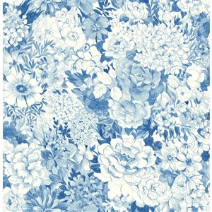 Papier peint autocollant floral bleu par NuWallpaper de 30,75 pi²