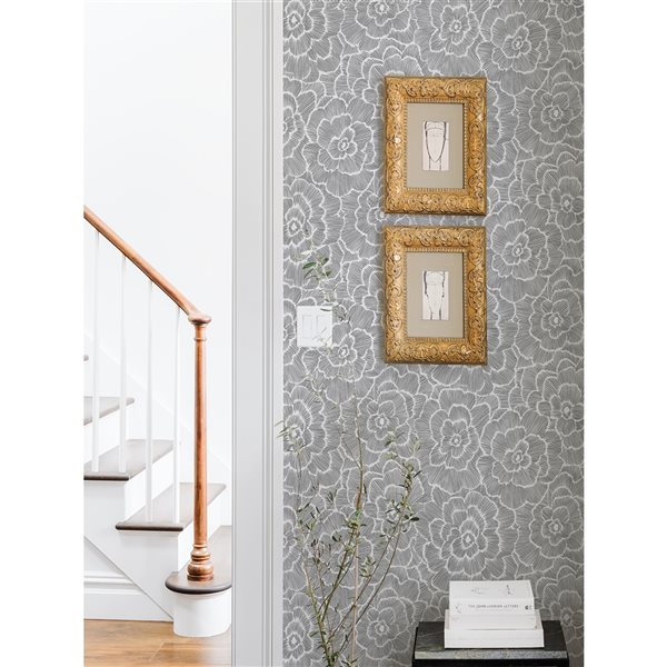 NuWallpaper 30.75-sq. Ft. Grey Vinyl Floral Self-adhesive Peel and Stick Wallpaper