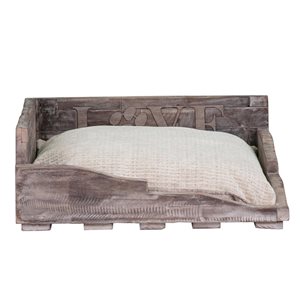 Bowser & Meowser Earth Friendly Recycled Wood Pet Bed, Love