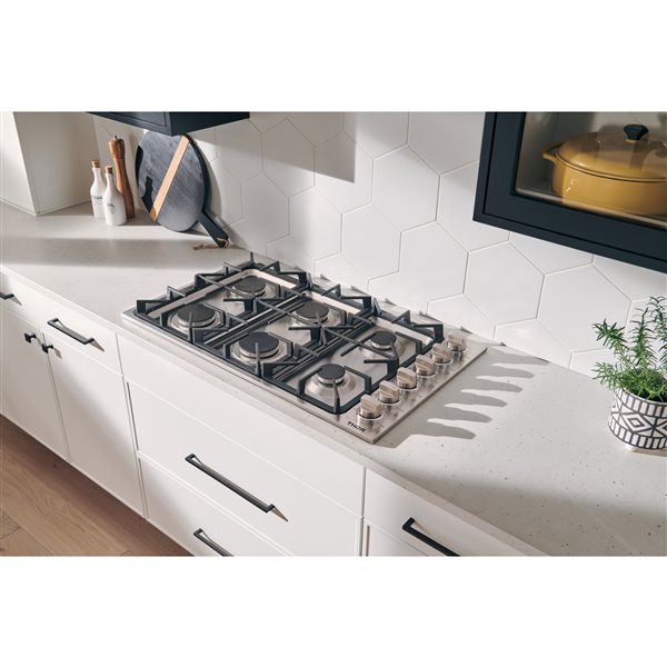 Thor Kitchen 36-in 6 Burners Stainless Steel Gas Cooktop