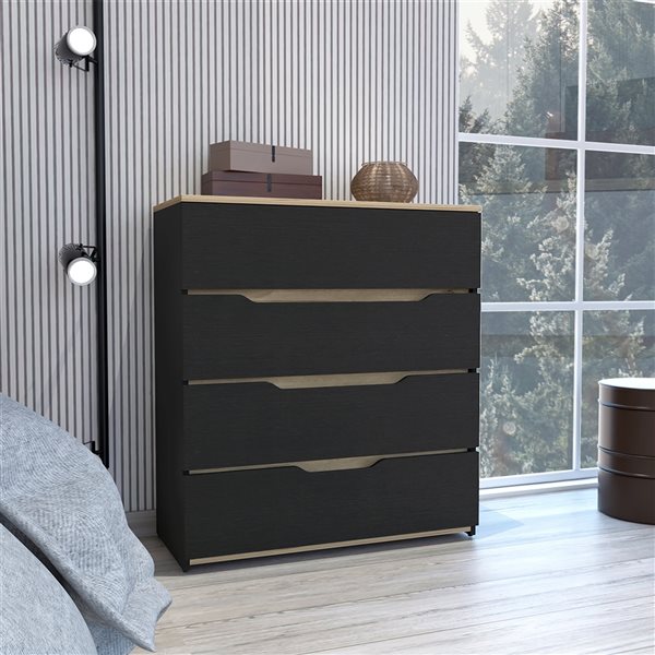 FM Furniture California Black-Light Oak 4-Drawer Standard Dresser