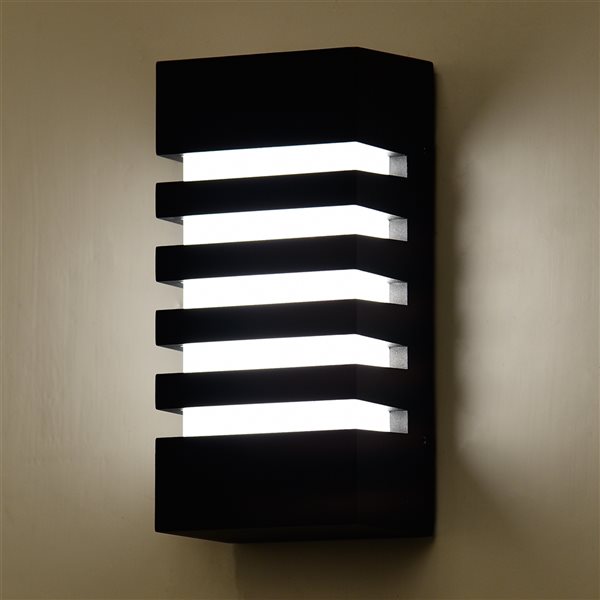 C Cattleya 9.75-in H Matte Black Hardwired LED Outdoor Wall Light